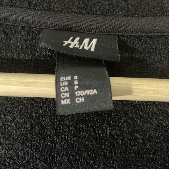 H&M, Black colour, Size - S, Sweater - Picture 4 of 4